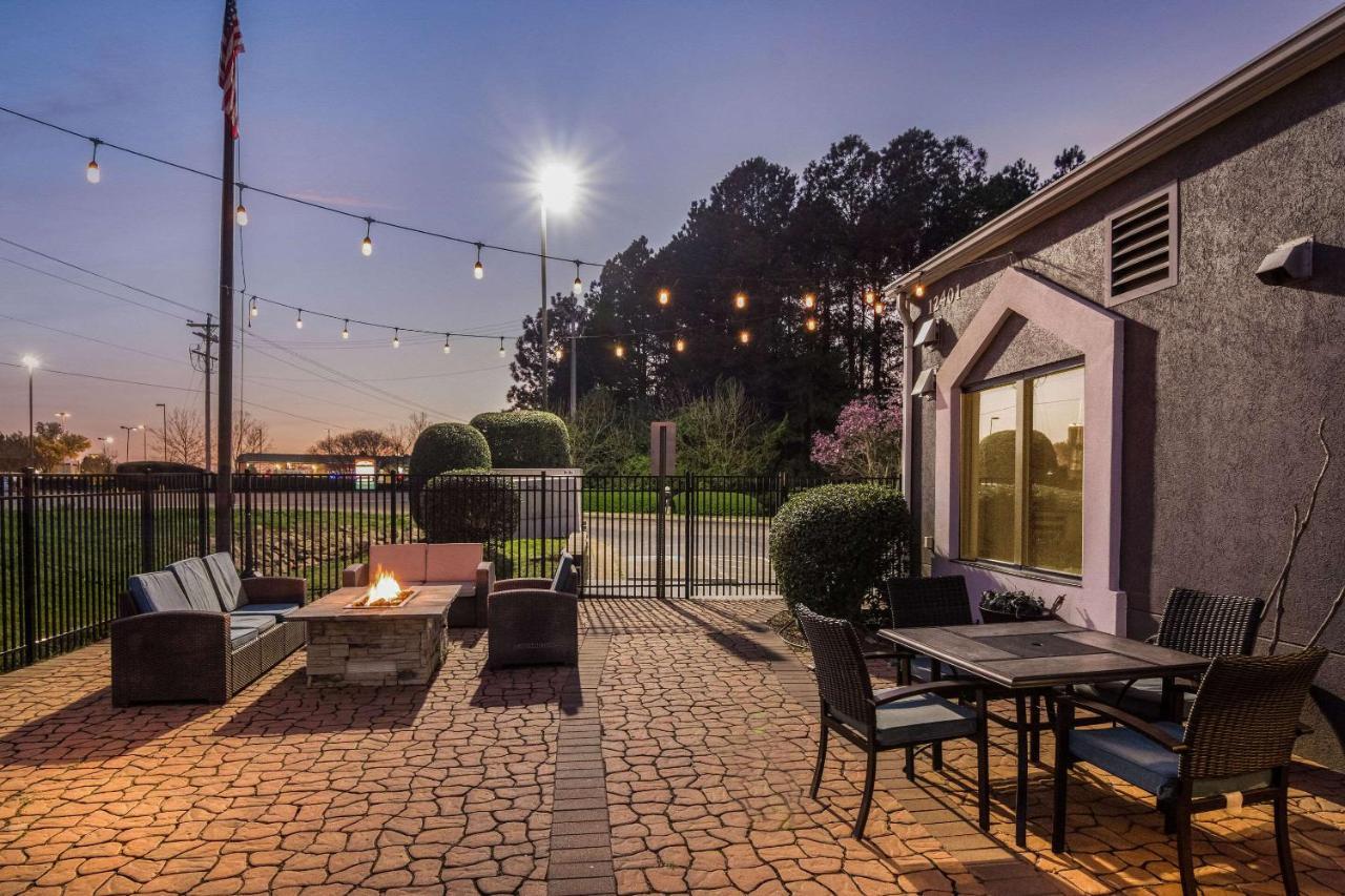 Clarion Pointe Wake Forest - Raleigh North Екстериор снимка