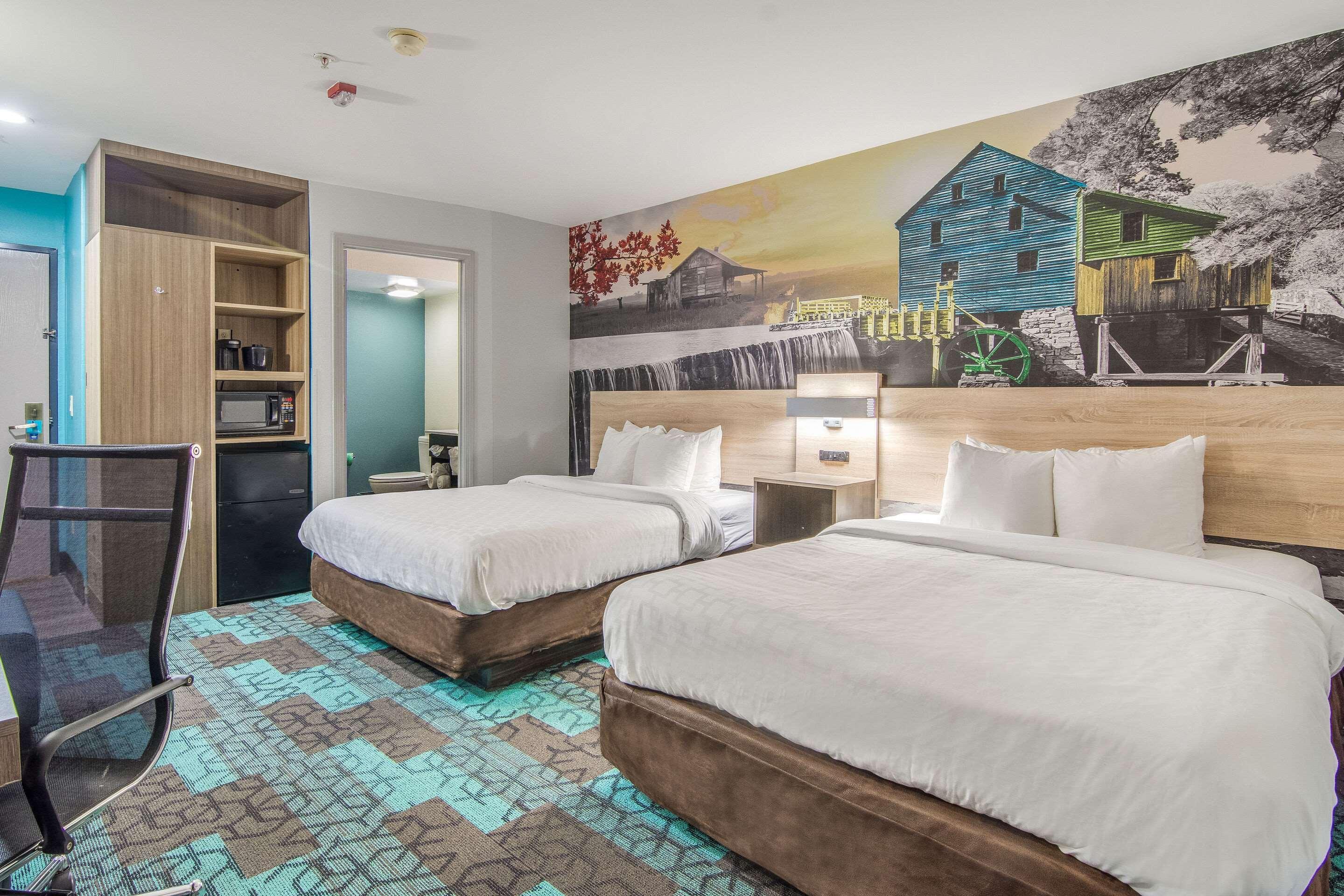 Clarion Pointe Wake Forest - Raleigh North Екстериор снимка
