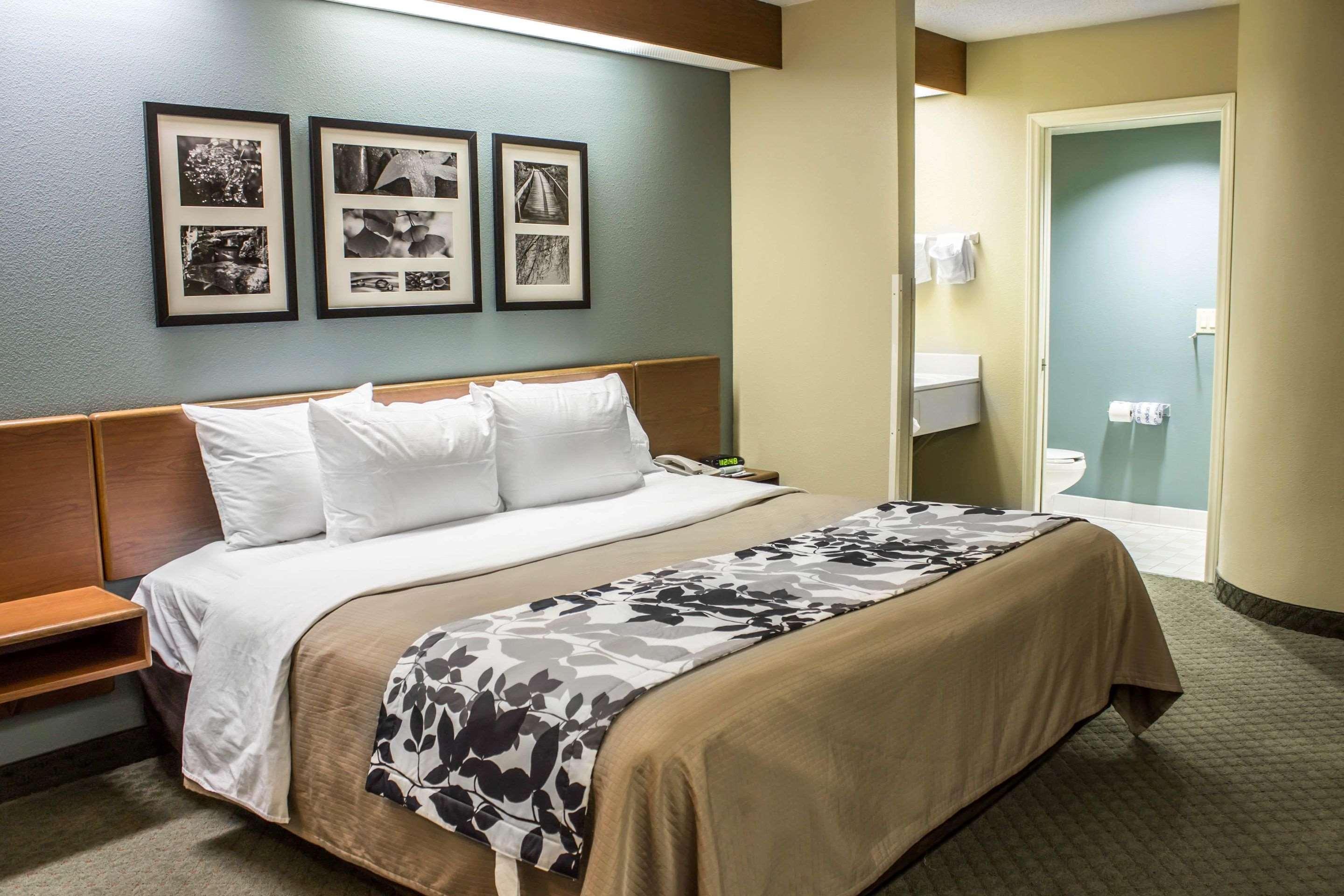 Clarion Pointe Wake Forest - Raleigh North Екстериор снимка