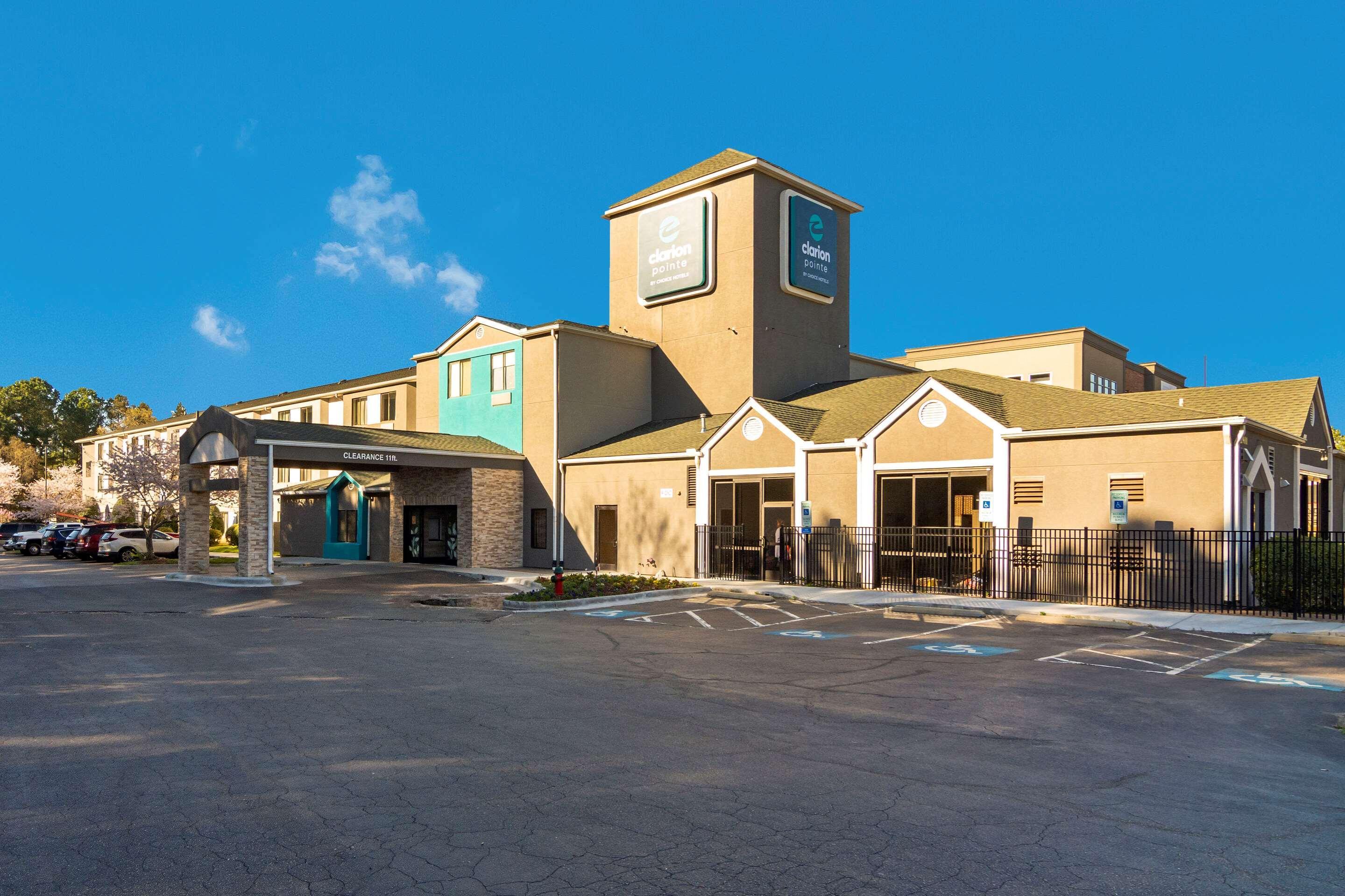 Clarion Pointe Wake Forest - Raleigh North Екстериор снимка